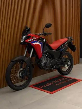 HONDA XRE 300 SAHARA RALLY 