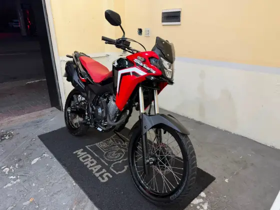 HONDA XRE 300 SAHARA RALLY HONDA XRE 300 SAHARA RALLY