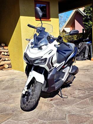 HONDA ADV 