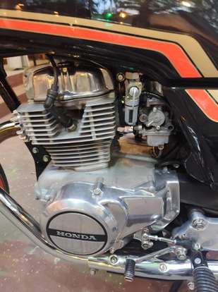 HONDA-CB 400 II HONDA-CB 400 II-1982