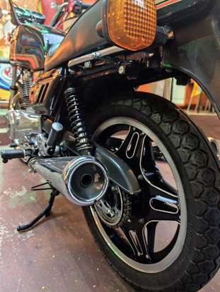 HONDA-CB 400 II HONDA-CB 400 II-1982