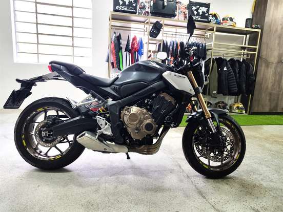 HONDA-CB 650 R ABS-2022