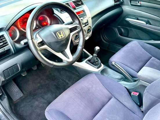 HONDA-CITY-1.5 LX 16V FLEX 4P MANUAL HONDA-CITY-2010