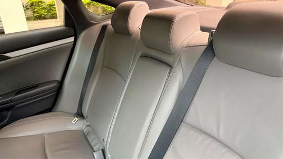 HONDA-CIVIC-2019