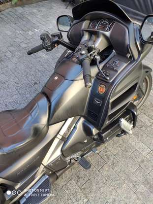 HONDA-GL 1800 GOLD WING HONDA-GL 1800 GOLD WING-2009