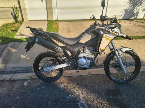 HONDA XRE 300 ADVENTURE 