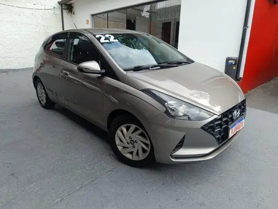 HYUNDAI HB20 1.0 12V FLEX EVOLUTION MANUAL HYUNDAI HB20 1.0 12V FLEX EVOLUTION MANUAL