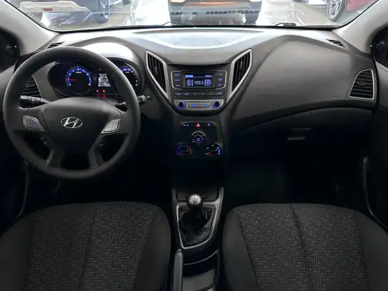 HYUNDAI-HB20-2018