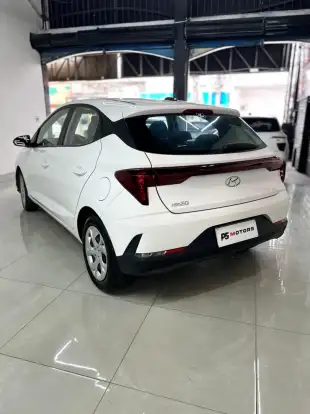 HYUNDAI-HB20-2023