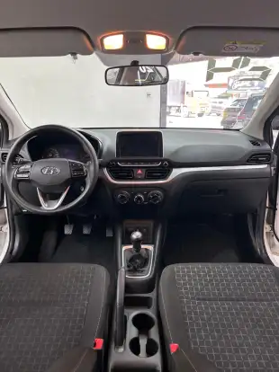 HYUNDAI-HB20-2023