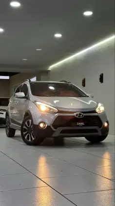 HYUNDAI HB20 1.6 PREMIUM 16V FLEX 4P AUTOMÁTICO HYUNDAI HB20 1.6 PREMIUM 16V FLEX 4P AUTOMÁTICO