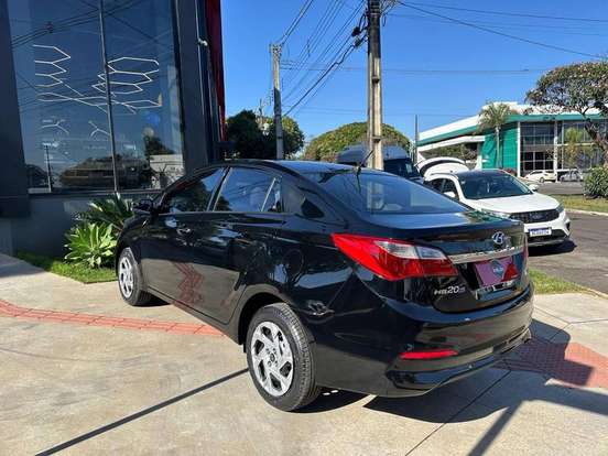 HYUNDAI-HB20S-2018