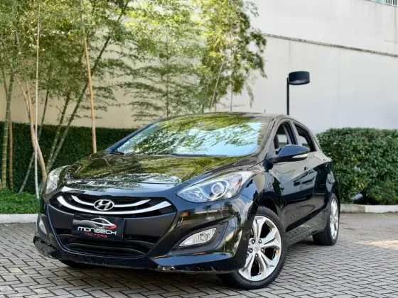 HYUNDAI I30 1.8 MPI 16V GASOLINA 4P AUTOMATICO HYUNDAI I30 1.8 MPI 16V GASOLINA 4P AUTOMATICO