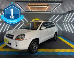 HYUNDAI TUCSON 2.0 MPFI GLS 16V 143CV 2WD FLEX 4P AUTOMÁTICO HYUNDAI TUCSON 2.0 MPFI GLS 16V 143CV 2WD FLEX 4P AUTOMÁTICO