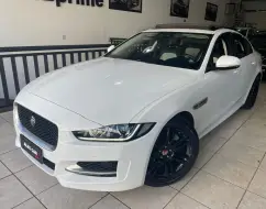 JAGUAR XE 2.0 16V SI4 TURBO GASOLINA R-SPORT 4P AUTOMÁTICO JAGUAR XE 2.0 16V SI4 TURBO GASOLINA R-SPORT 4P AUTOMÁTICO