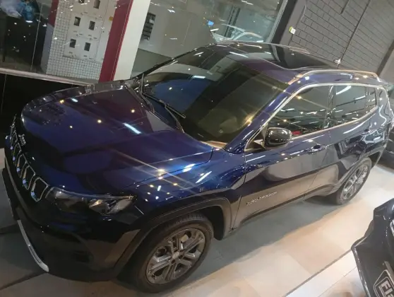 JEEP COMPASS 1.3 T270 TURBO FLEX LONGITUDE AT6 JEEP COMPASS 1.3 T270 TURBO FLEX LONGITUDE AT6