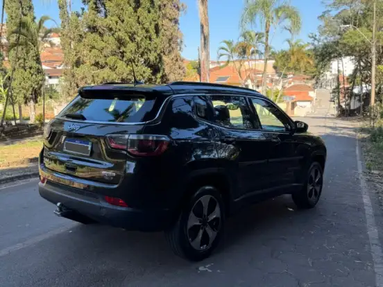 JEEP-COMPASS-2.0 16V DIESEL LONGITUDE 4X4 AUTOMÁTICO JEEP-COMPASS-2017