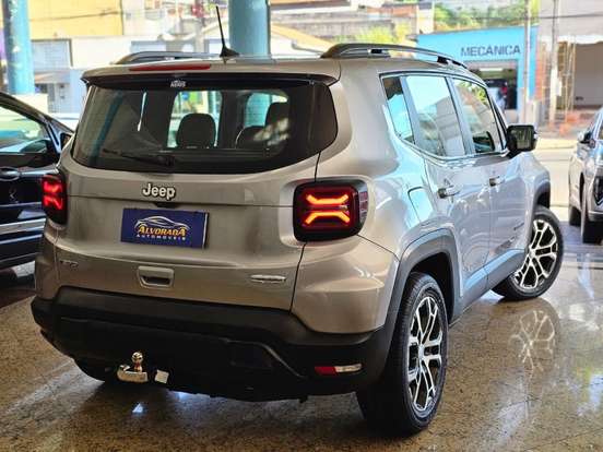 JEEP-RENEGADE-2022