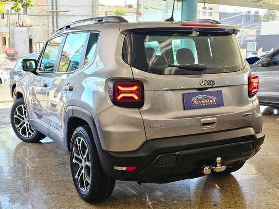 JEEP-RENEGADE-2022