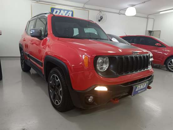 JEEP-RENEGADE-2.0 16V TURBO DIESEL TRAILHAWK 4P 4X4 AUTOMÁTICO JEEP-RENEGADE-2015