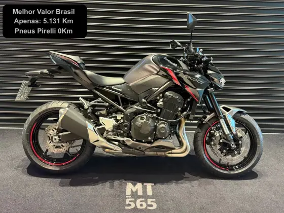 KAWASAKI Z900 