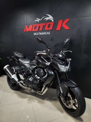 KAWASAKI-Z-750-2010