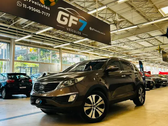 KIA SPORTAGE 2.0 EX 4X2 16V FLEX 4P AUTOMÁTICO KIA SPORTAGE 2.0 EX 4X2 16V FLEX 4P AUTOMÁTICO
