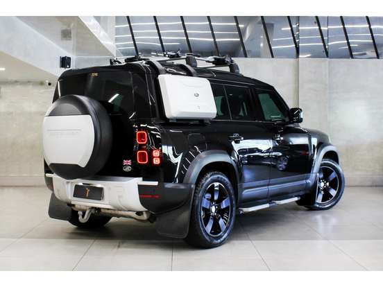 LAND ROVER-DEFENDER-2.0 P300 GASOLINA 110 HSE AWD AUTOMÁTICO LAND ROVER-DEFENDER-2021