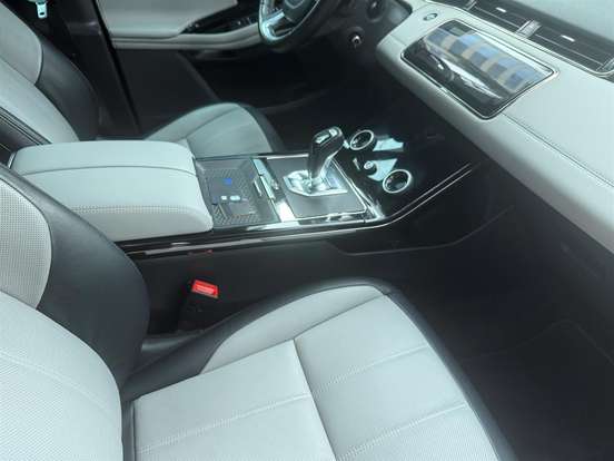LAND ROVER-RANGE ROVER EVOQUE-2.0 P250 FLEX R-DYNAMIC SE AWD AUTOMÁTICO LAND ROVER-RANGE ROVER EVOQUE-2020