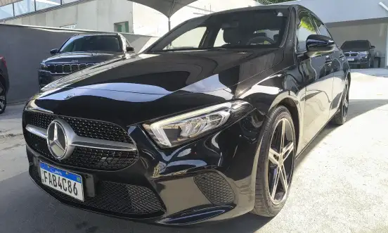 MERCEDES-BENZ-A 200-2020