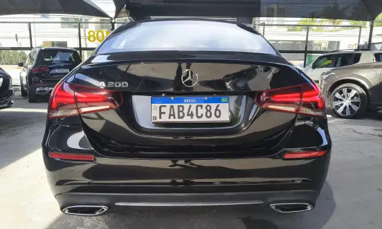 MERCEDES-BENZ-A 200-2020