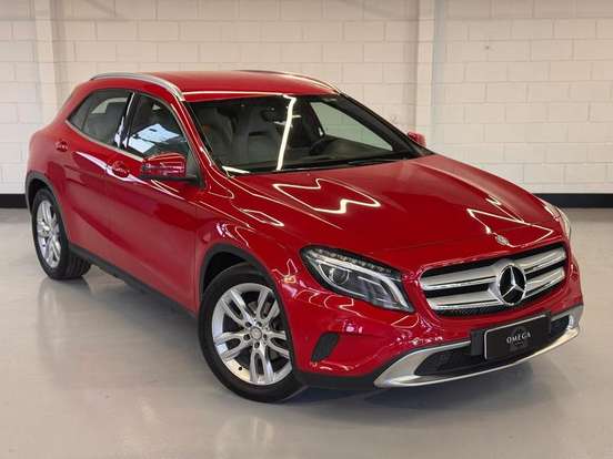 MERCEDES-BENZ-GLA 200-1.6 CGI ADVANCE 16V TURBO FLEX 4P AUTOMÁTICO MERCEDES-BENZ-GLA 200-2014