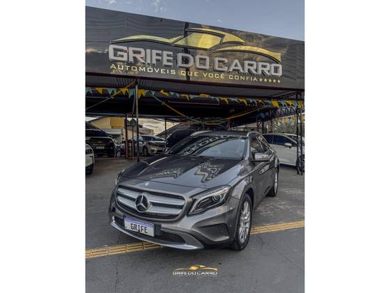 MERCEDES-BENZ GLA 200 1.6 CGI ADVANCE 16V TURBO FLEX 4P AUTOMÁTICO