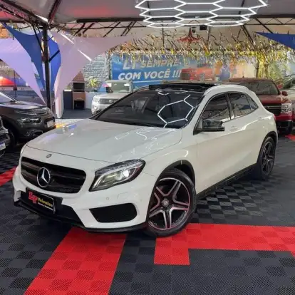 MERCEDES-BENZ-GLA 250-2016