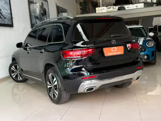MERCEDES-BENZ-GLB 200-2021