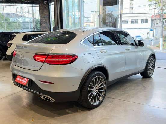 MERCEDES-BENZ-GLC 250-2.0 CGI GASOLINA COUPÉ 4MATIC 9G-TRONIC MERCEDES-BENZ-GLC 250-2016