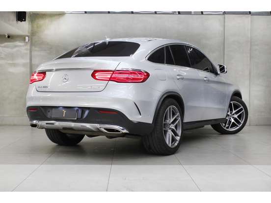 MERCEDES-BENZ-GLE 400-3.0 V6 GASOLINA HIGHWAY COUPÉ 4MATIC 9G-TRONIC MERCEDES-BENZ-GLE 400-2017
