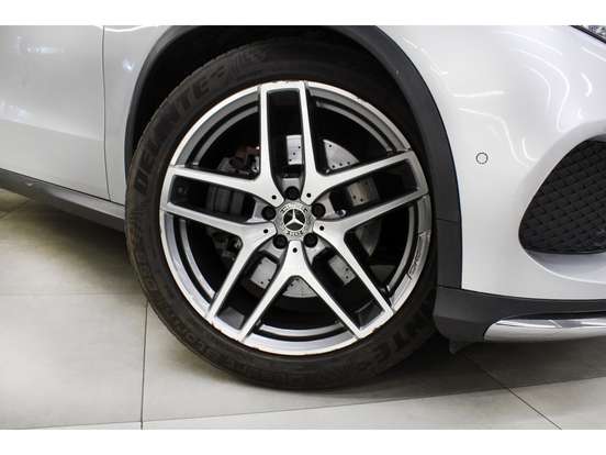 MERCEDES-BENZ-GLE 400-3.0 V6 GASOLINA HIGHWAY COUPÉ 4MATIC 9G-TRONIC MERCEDES-BENZ-GLE 400-2017
