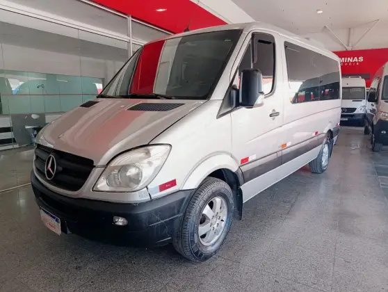 MERCEDES-BENZ SPRINTER 2.2 415 CDI VAN 10 LUGARES TETO BAIXO 16V BI-TURBO DIESEL MANUAL MERCEDES-BENZ SPRINTER 2.2 415 CDI VAN 10 LUGARES TETO BAIXO 16V BI-TURBO DIESEL MANUAL