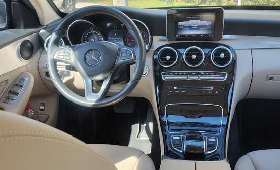 MERCEDES-BENZ-C 180-2017
