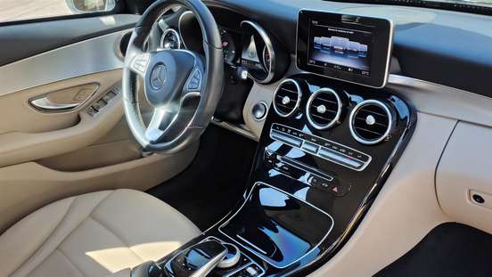 MERCEDES-BENZ-C 180-2017