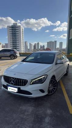 MERCEDES-BENZ CLA 200 1.6 VISION 16V FLEX 4P AUTOMÁTICO