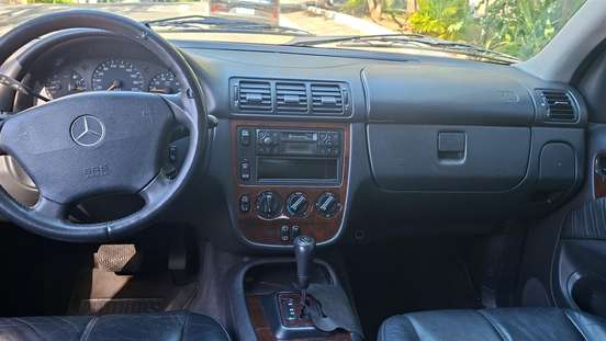 MERCEDES-BENZ-ML 320-2000