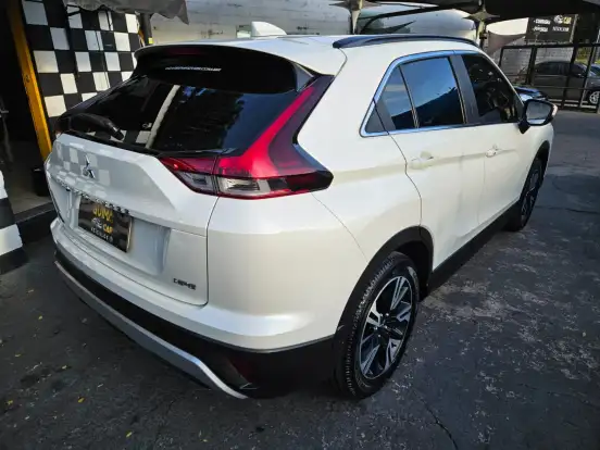 MITSUBISHI-ECLIPSE CROSS-1.5 MIVEC TURBO GASOLINA HPE CVT MITSUBISHI-ECLIPSE CROSS-2022
