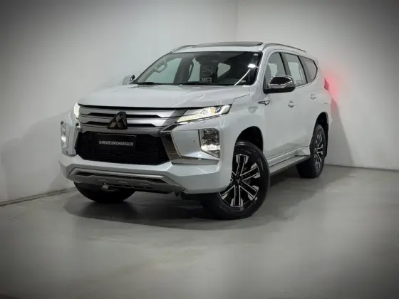 MITSUBISHI PAJERO SPORT 2.4 16V MIVEC TURBO DIESEL HPE-S AWD AUTOMÁTICO MITSUBISHI PAJERO SPORT 2.4 16V MIVEC TURBO DIESEL HPE-S AWD AUTOMÁTICO