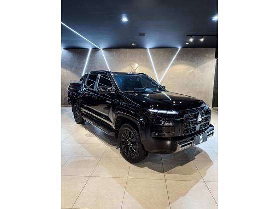 MITSUBISHI TRITON 2.4 BITURBO DIESEL CD KATANA 4X4 AUTOMÁTICO