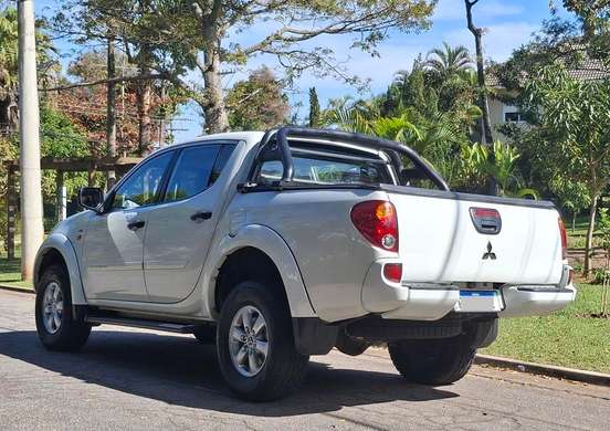 MITSUBISHI-L200 TRITON-2014