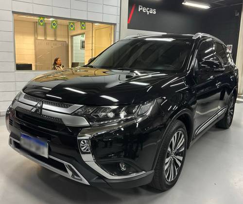 MITSUBISHI OUTLANDER 3.0 MIVEC V6 GASOLINA HPE-S AWD AUTOMÁTICO