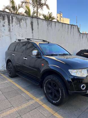 MITSUBISHI-PAJERO DAKAR-2011