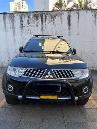 MITSUBISHI-PAJERO DAKAR-2011